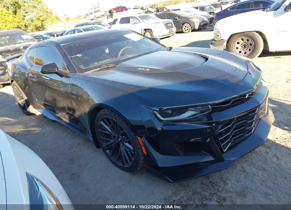 2017 CHEVROLET CAMARO ZL1 VIN: 1G1FK1R67H0215333
