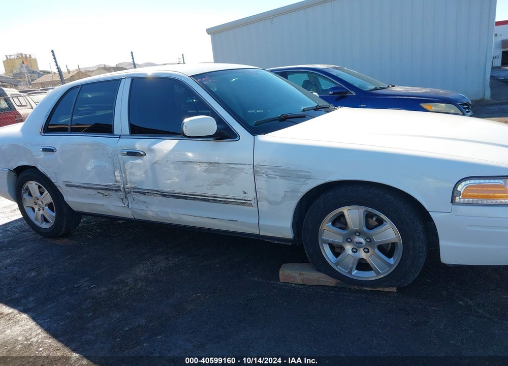 2011 FORD CROWN VICTORIA LX VIN: 2FABP7EV8BX155472