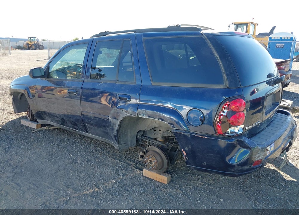 2008 CHEVROLET TRAILBLAZER LT VIN: 1GNDS13S082181445