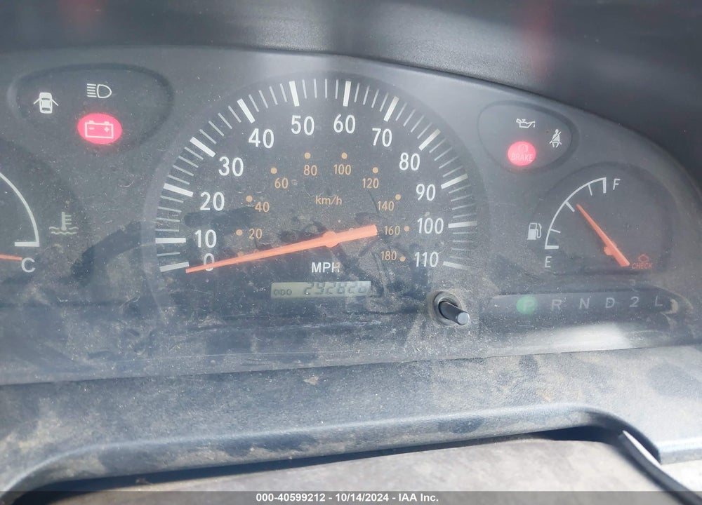 2000 TOYOTA TUNDRA VIN: 5TBJN3210YS063887