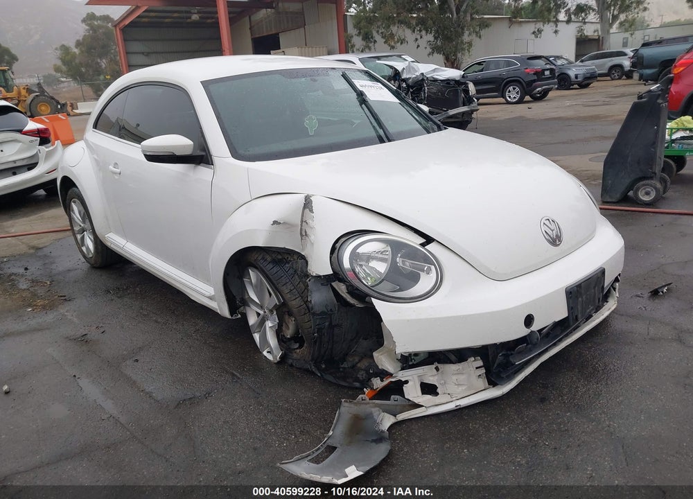2013 VOLKSWAGEN BEETLE 2.0L TDI VIN: 3VWJL7ATXDM694497