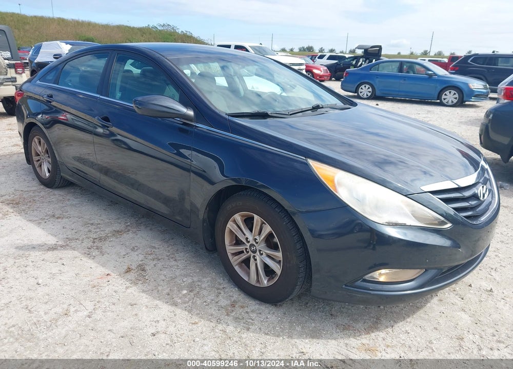 2013 HYUNDAI SONATA GLS VIN: 5NPEB4AC2DH595538