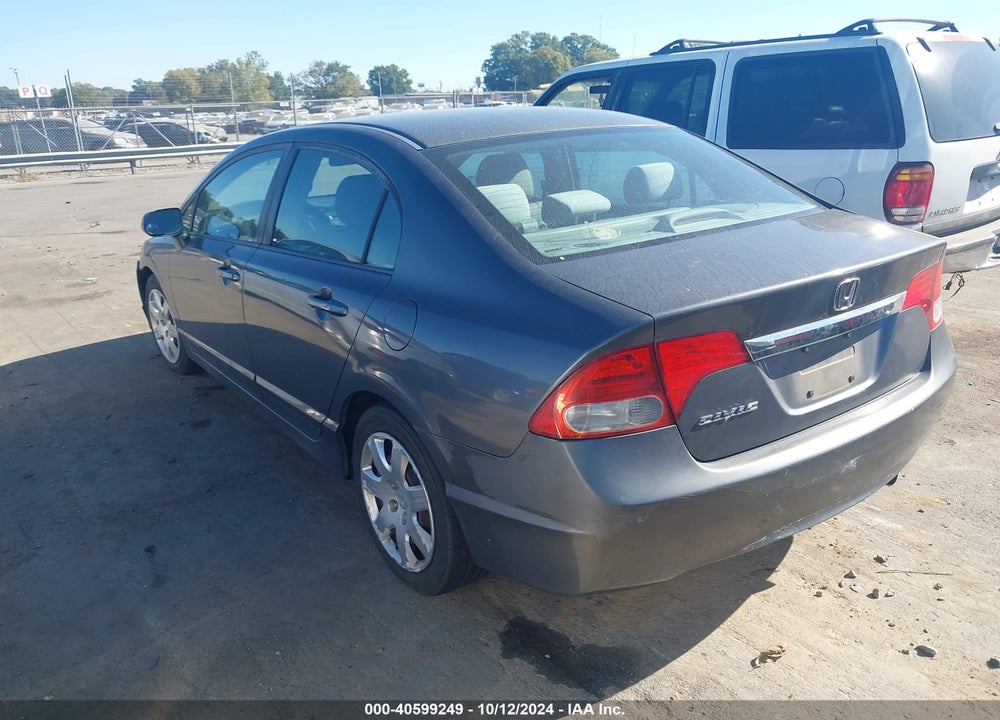 2010 HONDA CIVIC LX VIN: 2HGFA1F58AH588258