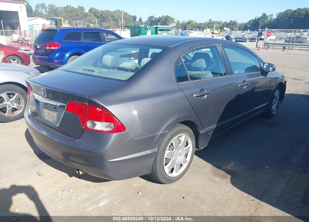 2010 HONDA CIVIC LX VIN: 2HGFA1F58AH588258