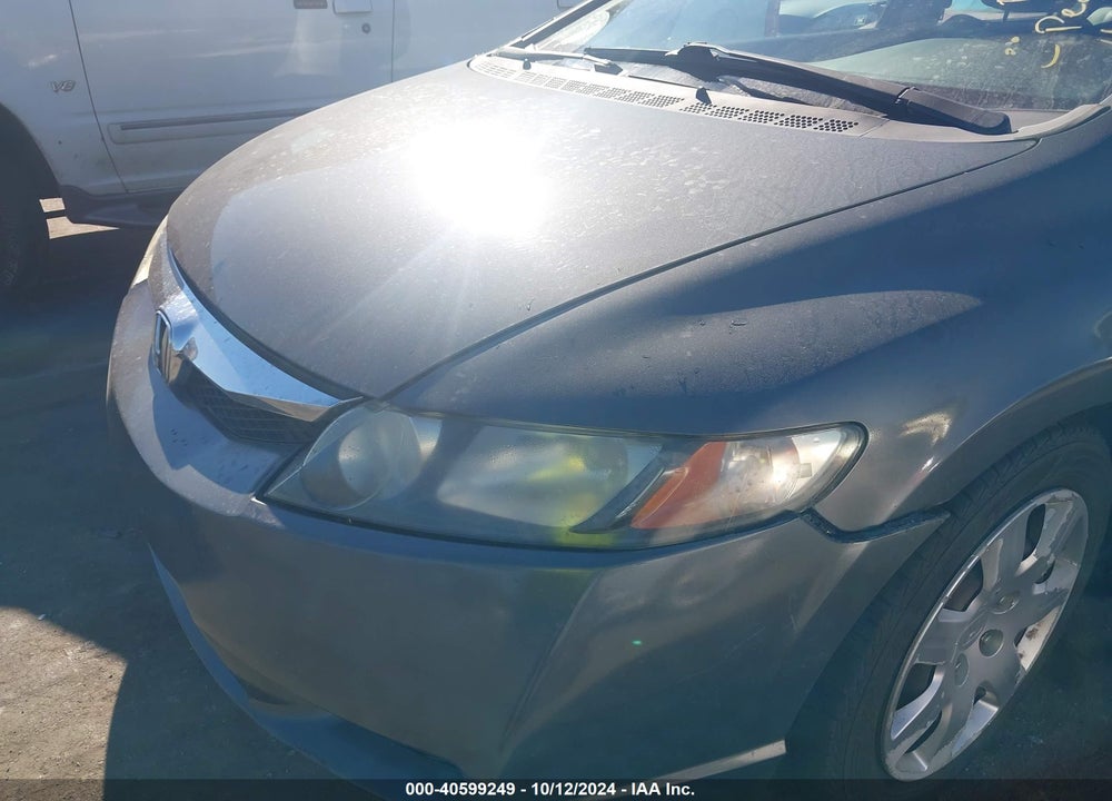 2010 HONDA CIVIC LX VIN: 2HGFA1F58AH588258