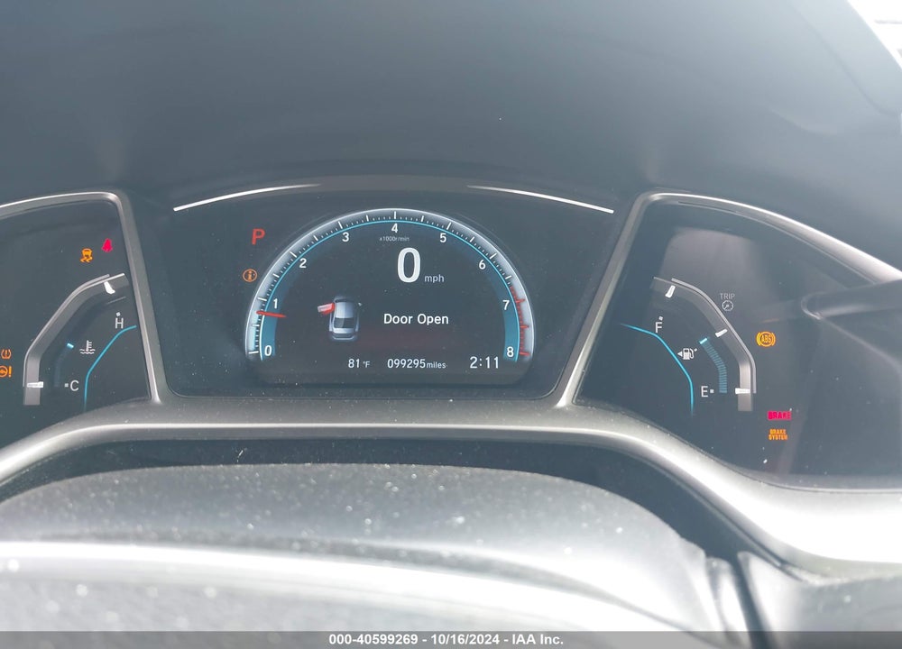2018 HONDA CIVIC EX VIN: 2HGFC2F73JH555704