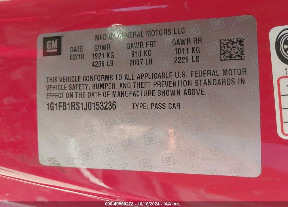 2018 CHEVROLET CAMARO 1LT VIN: 1G1FB1RS1J0153236