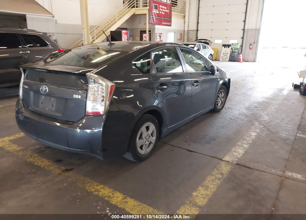 2010 TOYOTA PRIUS VIN: JTDKN3DU2A5093228
