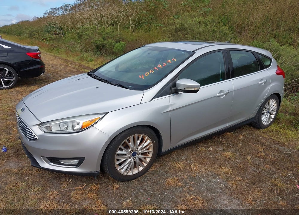 2015 FORD FOCUS TITANIUM VIN: 1FADP3N20FL355689
