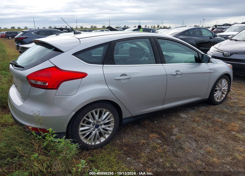 2015 FORD FOCUS TITANIUM VIN: 1FADP3N20FL355689
