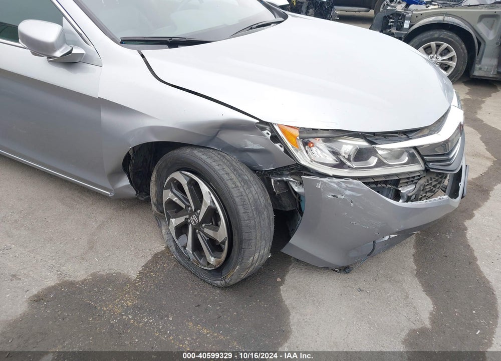 2017 HONDA ACCORD EX-L VIN: 1HGCR2F88HA154622