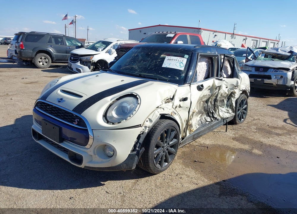 2015 MINI COOPER S VIN: WMWXU3C51F2B56895