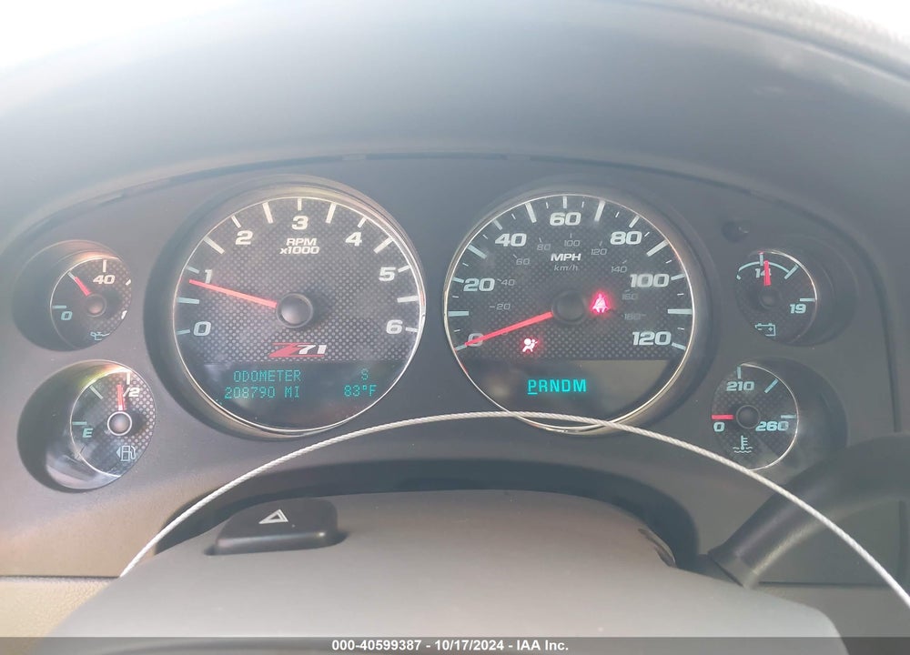 2011 CHEVROLET TAHOE LT VIN: 1GNSKBE03BR269381