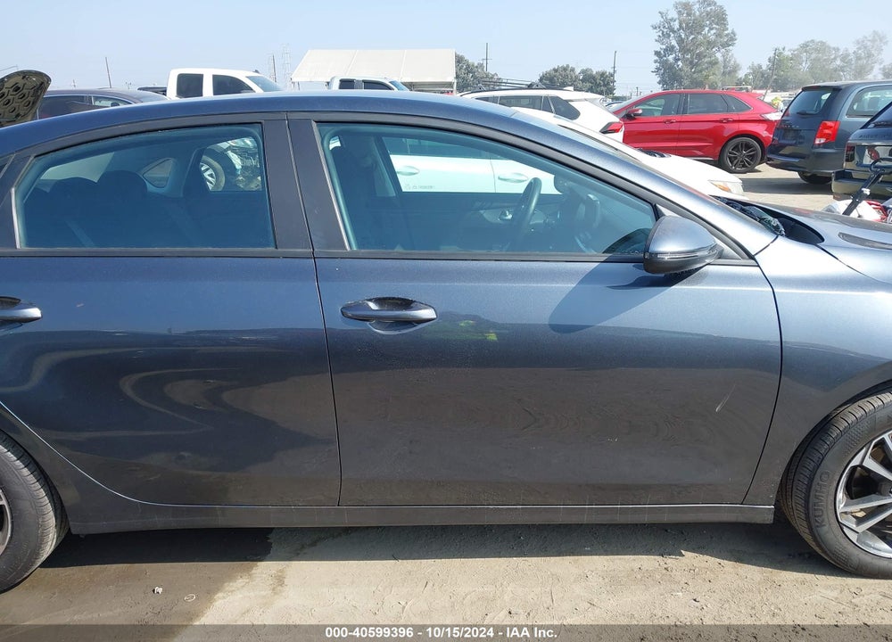 2024 KIA FORTE LXS VIN: 3KPF24AD4RE701142