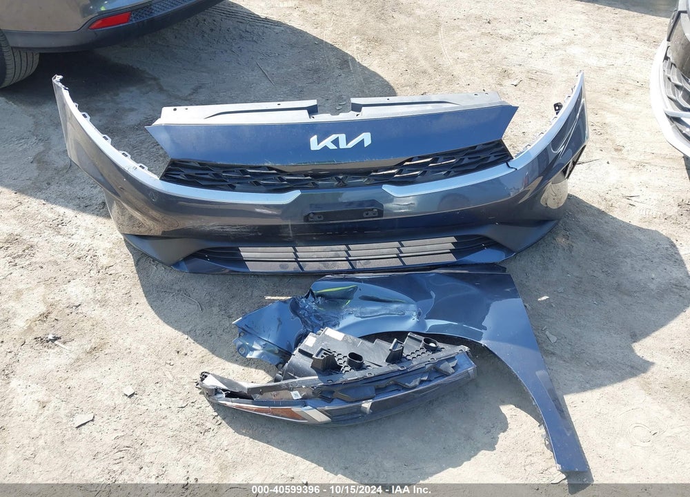 2024 KIA FORTE LXS VIN: 3KPF24AD4RE701142