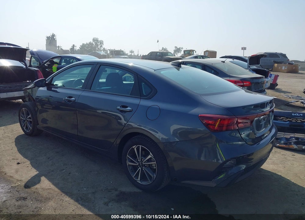 2024 KIA FORTE LXS VIN: 3KPF24AD4RE701142