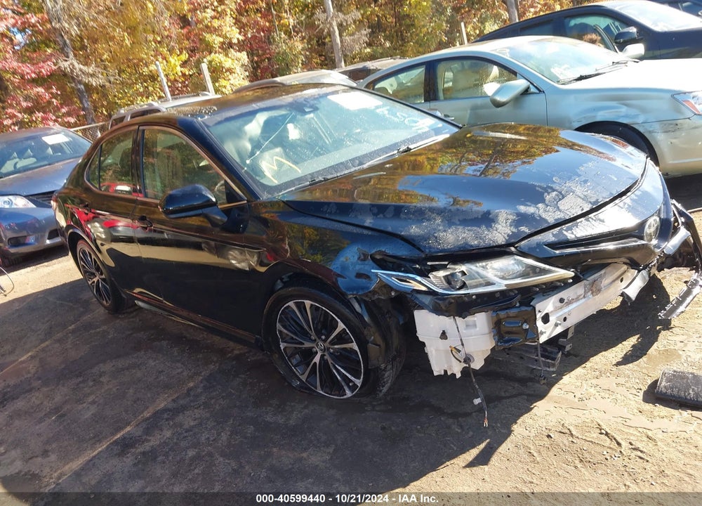 2018 TOYOTA CAMRY SE VIN: JTNB11HK6J3035848