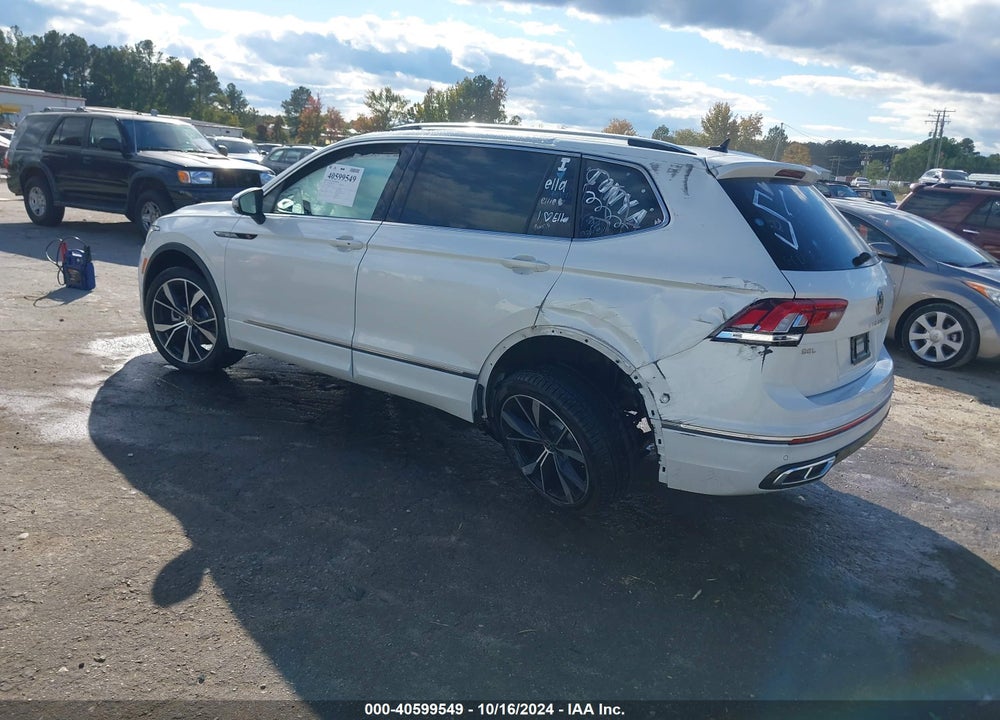 2024 VOLKSWAGEN TIGUAN 2.0T SEL R-LINE VIN: 3VV4B7AX7RM018569