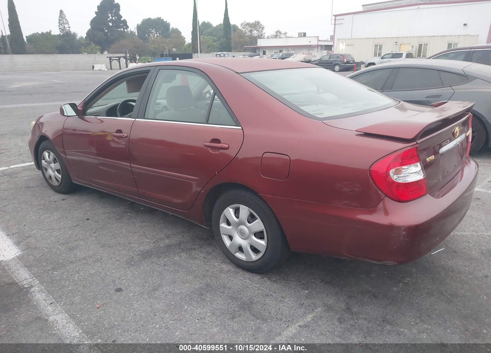 2004 TOYOTA CAMRY LE VIN: 4T1BE32K24U325883