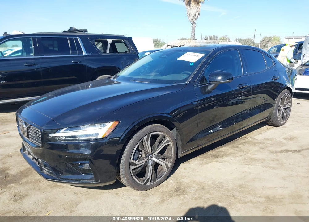 2024 VOLVO S60 B5 PLUS DARK THEME VIN: 7JRL12TL7RG294241