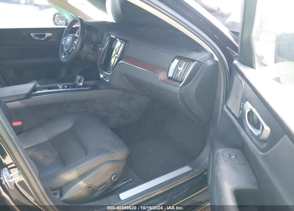 2024 VOLVO S60 B5 PLUS DARK THEME VIN: 7JRL12TL7RG294241