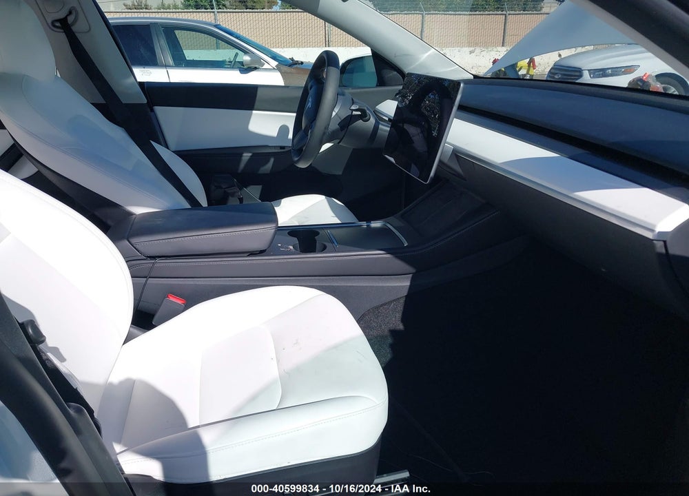 2021 TESLA MODEL Y LONG RANGE DUAL MOTOR ALL-WHEEL DRIVE VIN: 5YJYGDEE1MF269917