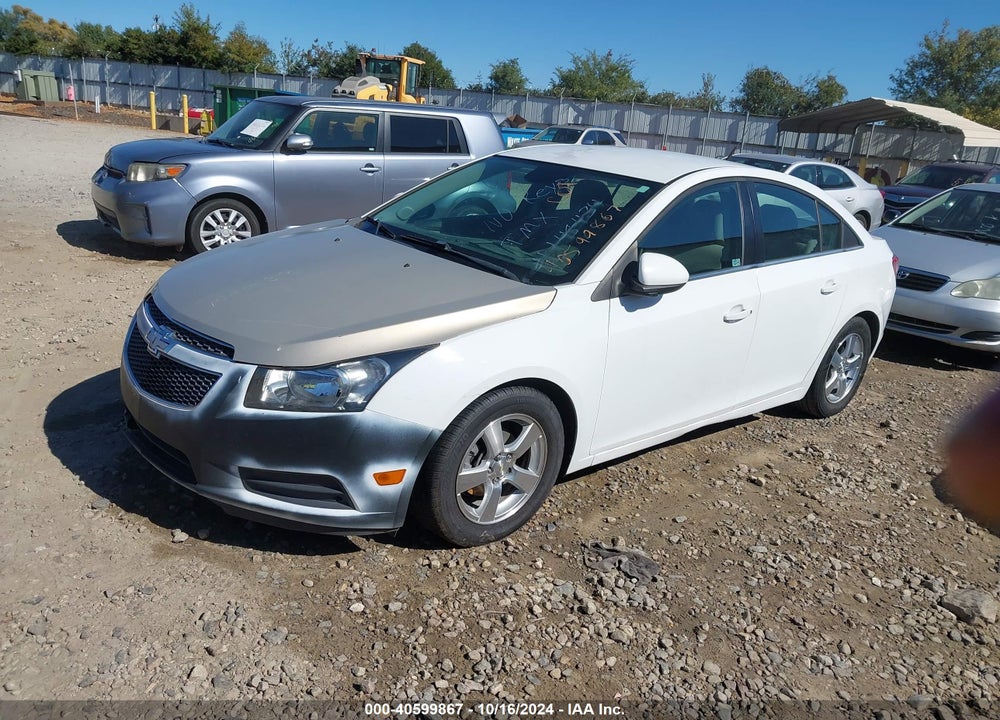 2014 CHEVROLET CRUZE 1LT AUTO VIN: 1G1PC5SB2E7148434