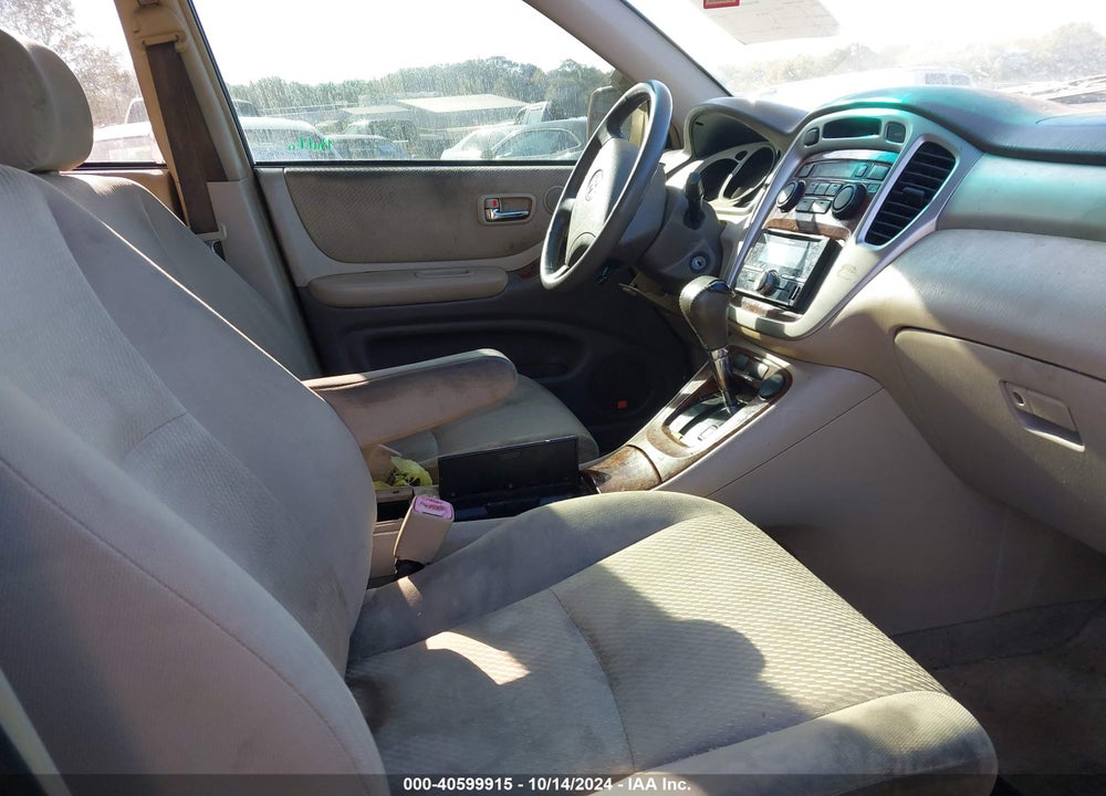 2005 TOYOTA HIGHLANDER LIMITED V6 VIN: JTEDP21A950065027