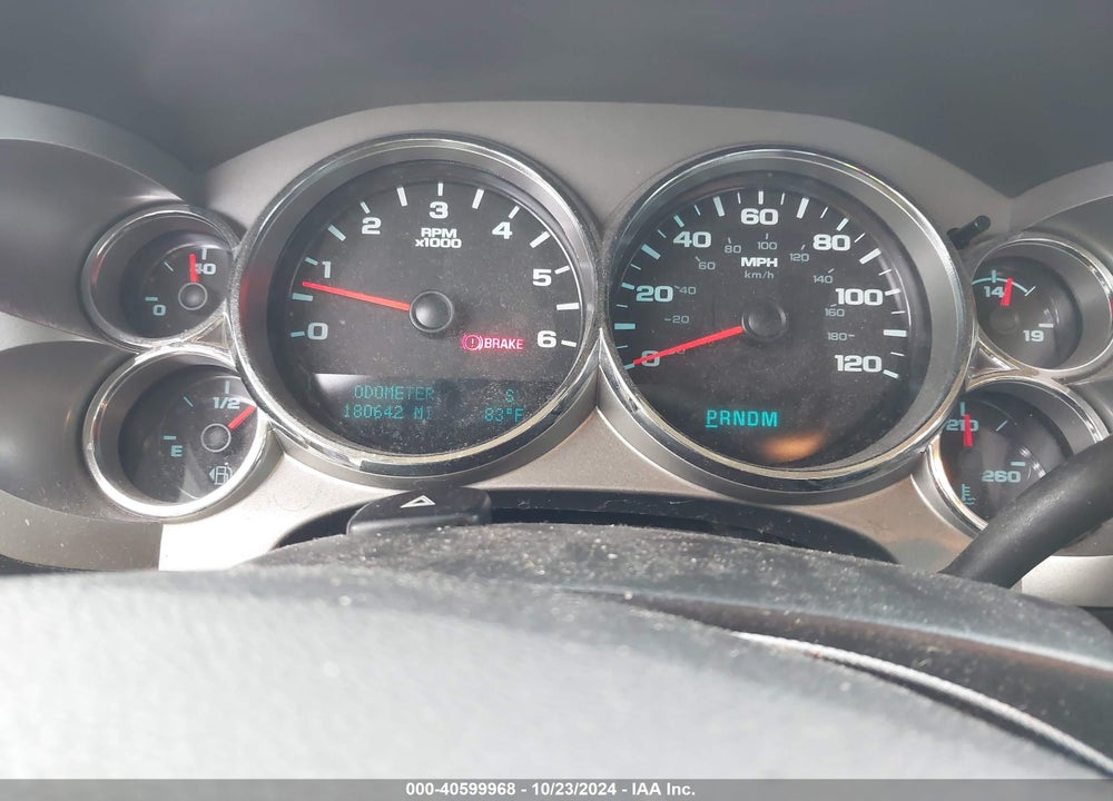 2011 CHEVROLET SILVERADO 1500 LT VIN: 1GCRKSE33BZ426389