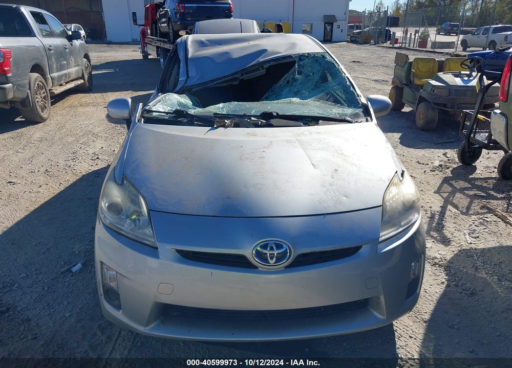 2011 TOYOTA PRIUS TWO VIN: JTDKN3DU2B0264641