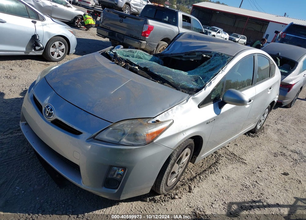 2011 TOYOTA PRIUS TWO VIN: JTDKN3DU2B0264641