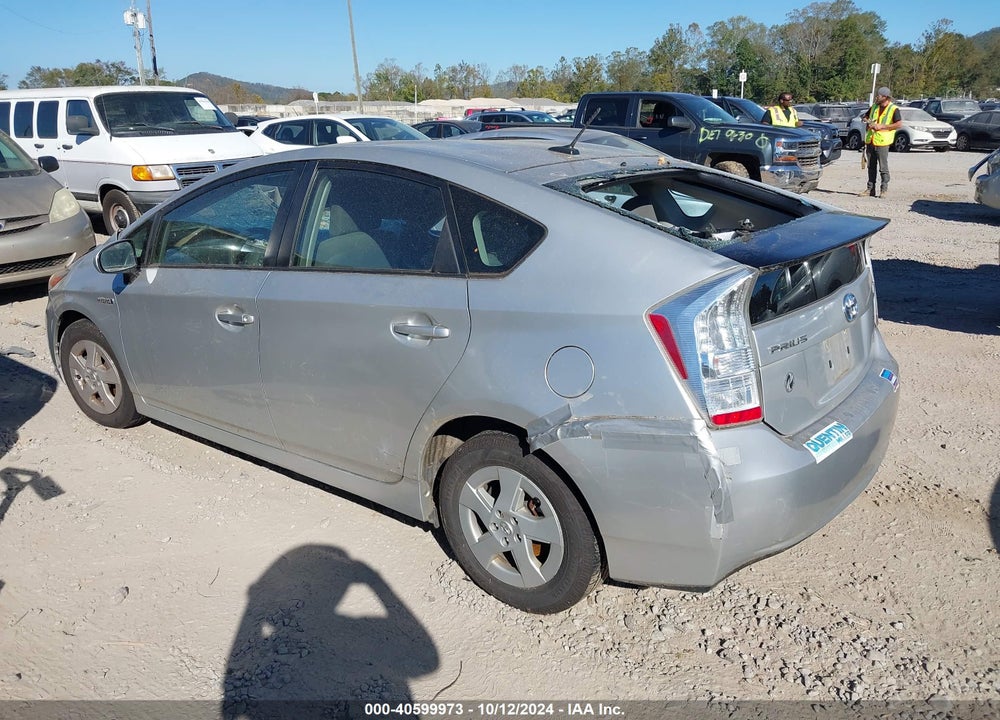 2011 TOYOTA PRIUS TWO VIN: JTDKN3DU2B0264641