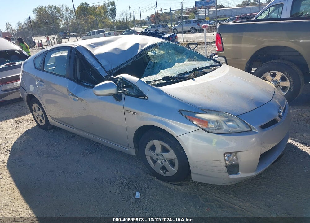 2011 TOYOTA PRIUS TWO VIN: JTDKN3DU2B0264641