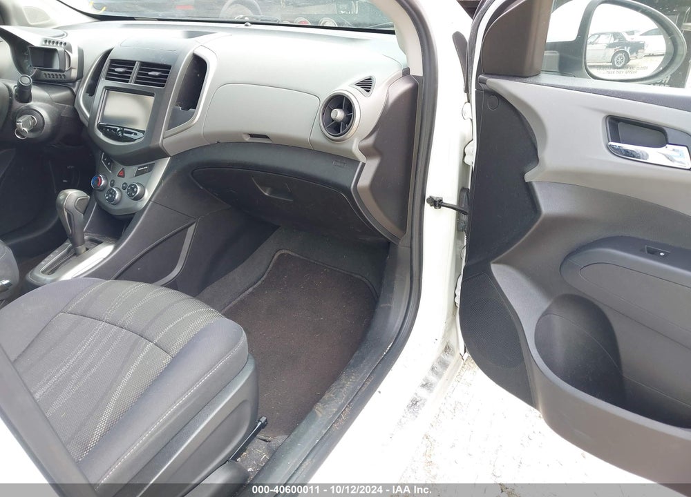 2015 CHEVROLET SONIC LT AUTO VIN: 1G1JC5SH2F4127726