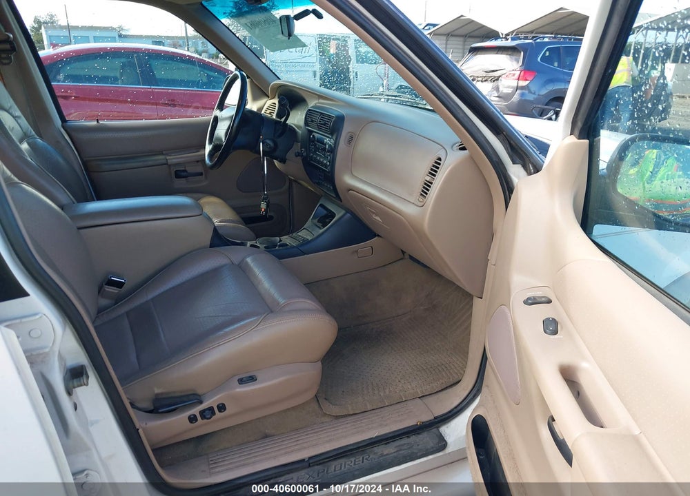 1997 FORD EXPLORER EDDIE BAUER/LIMITED/XLT VIN: 1FMDU35P5VZA67138