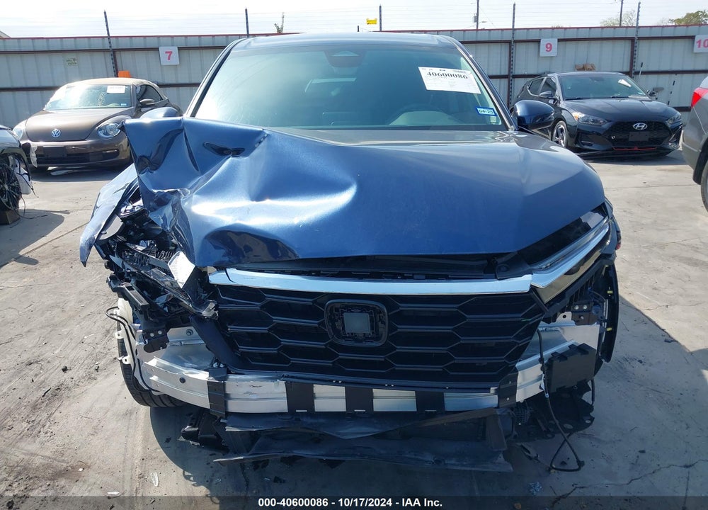 2023 HONDA CR-V LX 2WD VIN: 2HKRS3H24PH305538