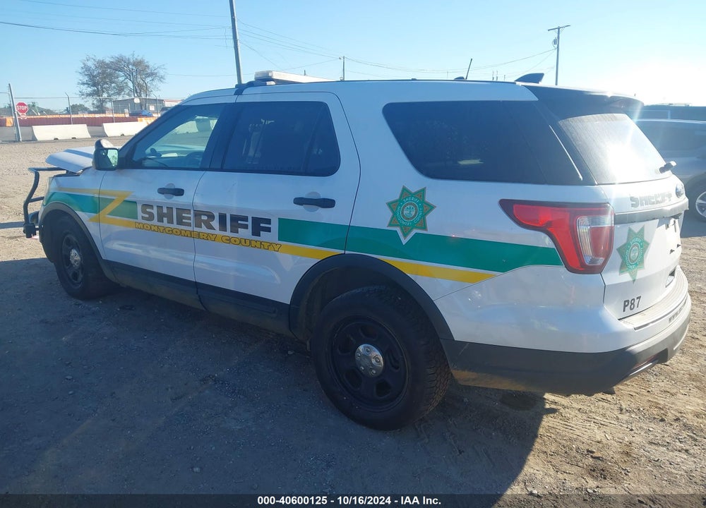 2018 UTILITY FORD POLICE INTERCEPTOR VIN: 1FM5K8AR2JGC94744