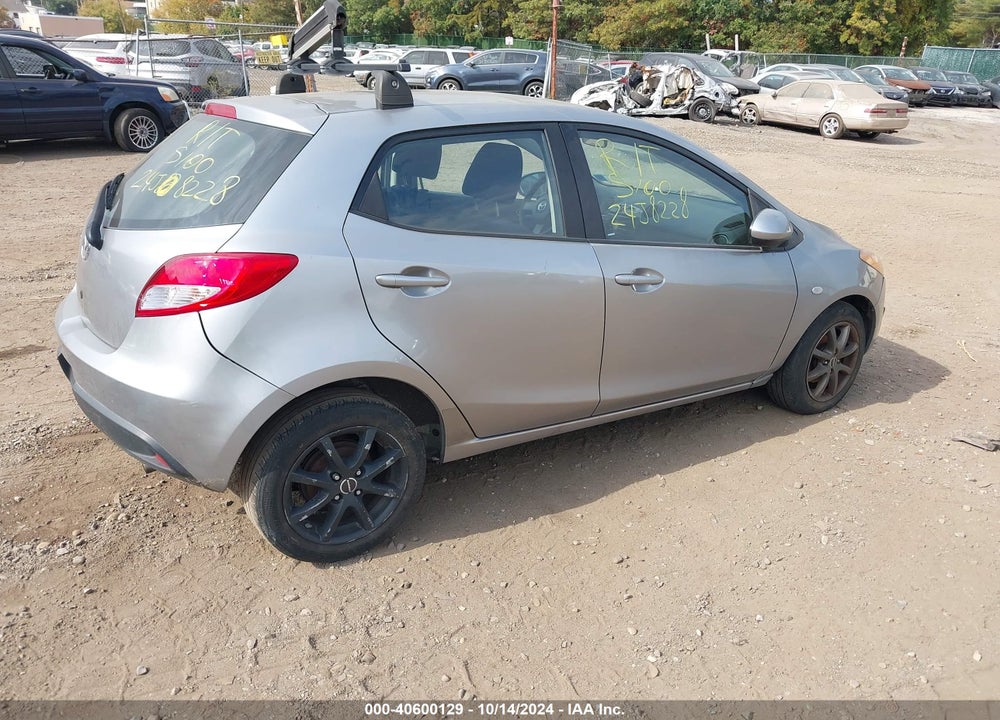 2011 MAZDA 2 SPORT VIN: JM1DE1HZ2B0104973
