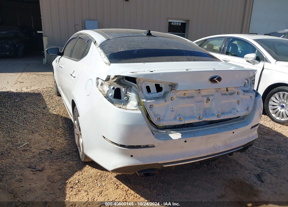 2015 KIA OPTIMA SXL TURBO VIN: 5XXGR4A68FG440330