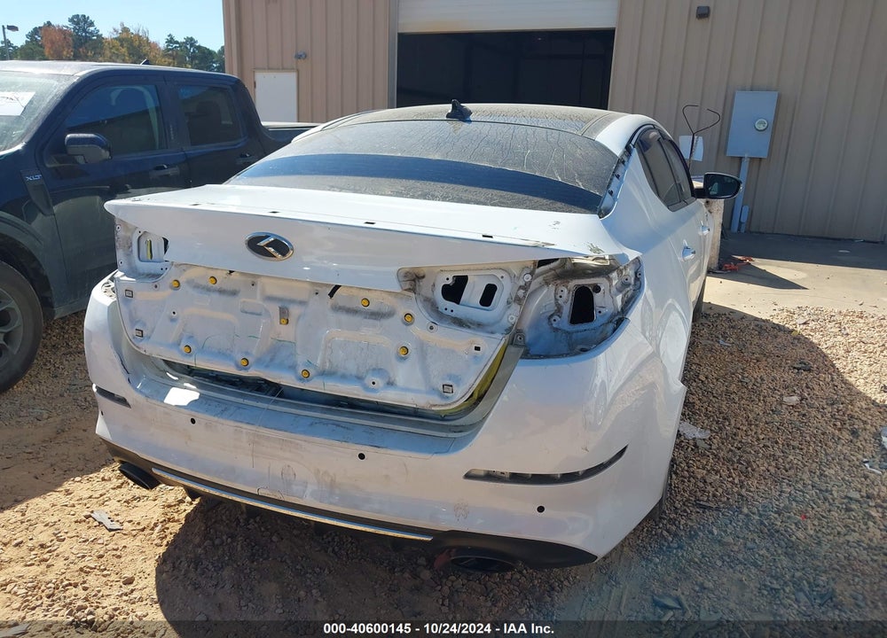 2015 KIA OPTIMA SXL TURBO VIN: 5XXGR4A68FG440330