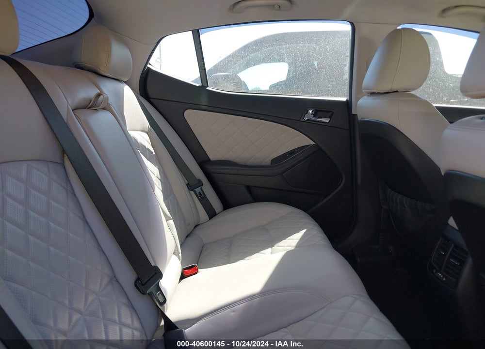 2015 KIA OPTIMA SXL TURBO VIN: 5XXGR4A68FG440330