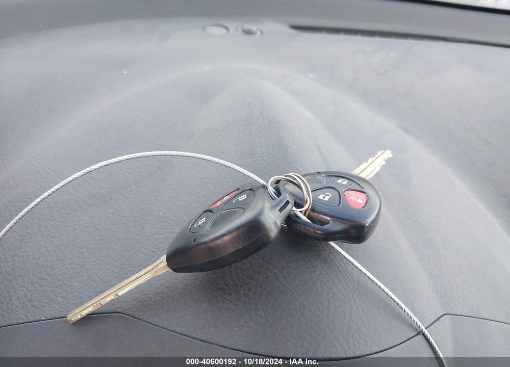 2011 TOYOTA RAV4 VIN: 2T3ZF4DV2BW085859