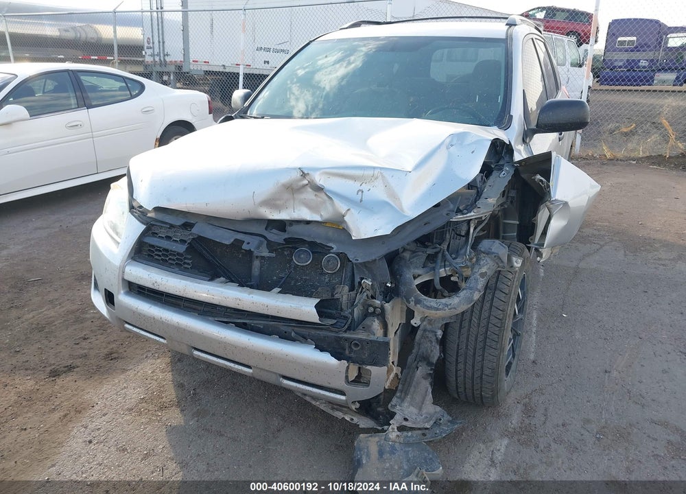 2011 TOYOTA RAV4 VIN: 2T3ZF4DV2BW085859