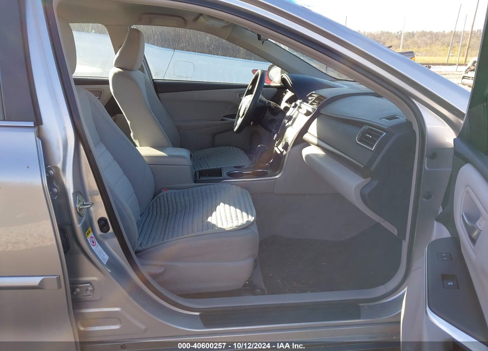 2015 TOYOTA CAMRY LE VIN: 4T1BF1FKXFU107186