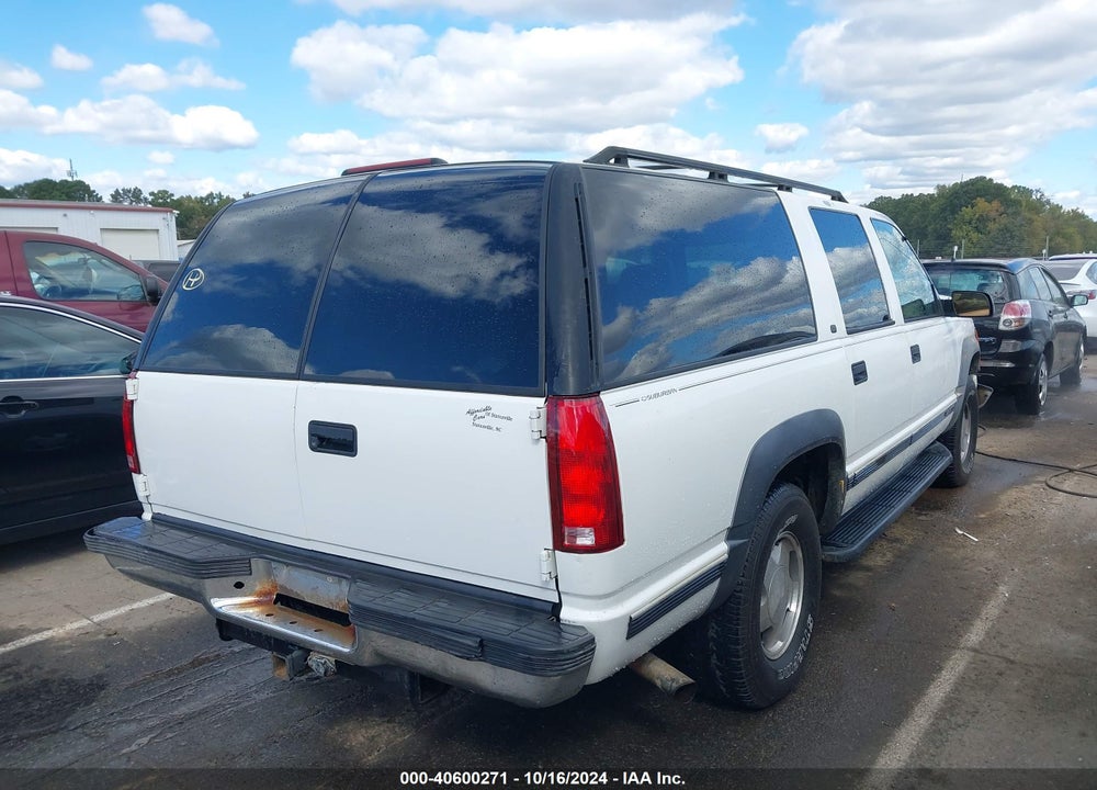 1999 CHEVROLET SUBURBAN 1500 LT VIN: 1GNFK16R4XJ348461