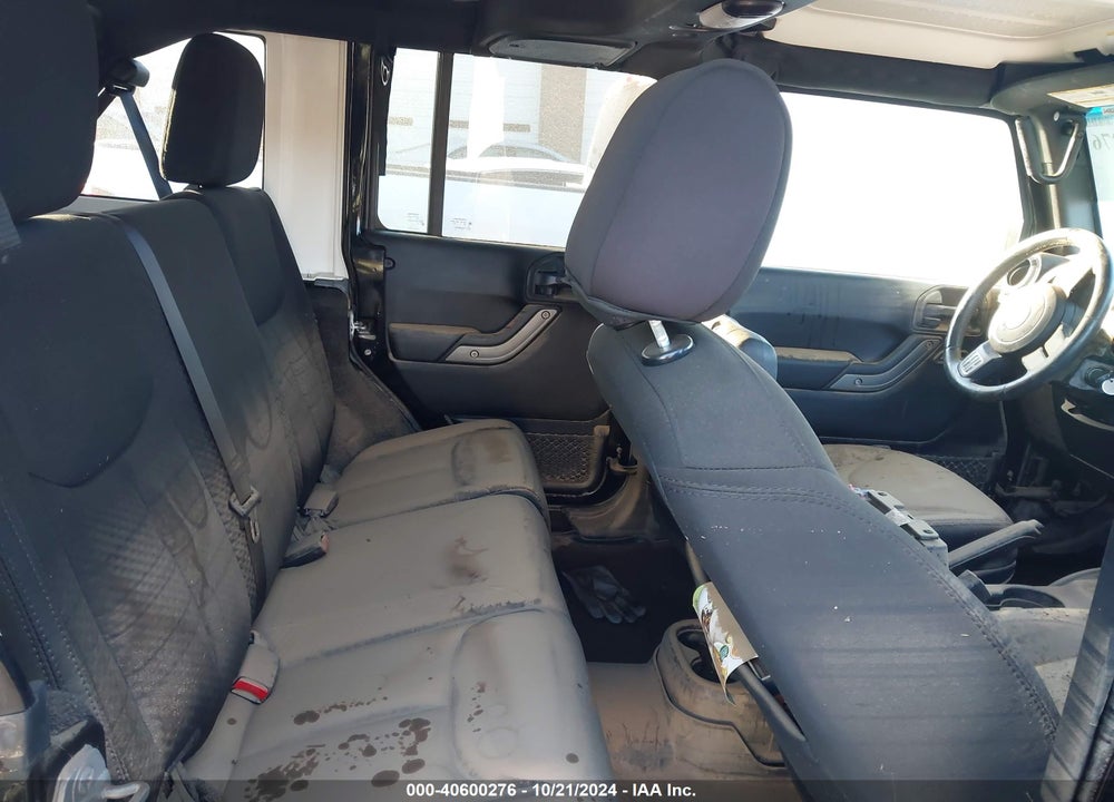 2015 JEEP WRANGLER UNLIMITED SPORT VIN: 1C4BJWDG9FL591176