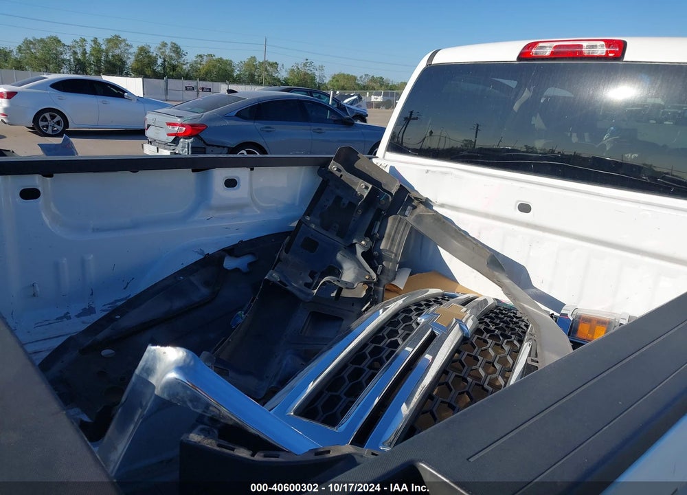 2015 CHEVROLET SILVERADO 1500 LS VIN: 3GCPCPEH6FG122461