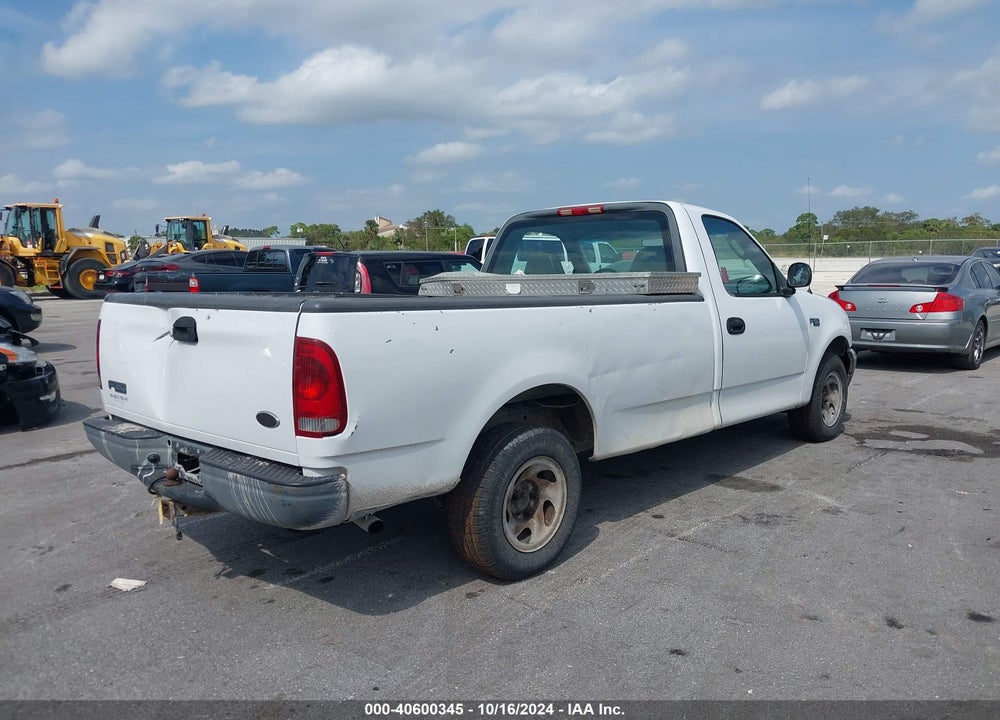 2002 FORD F-150 XL/XLT VIN: 1FTRF17202NB87877