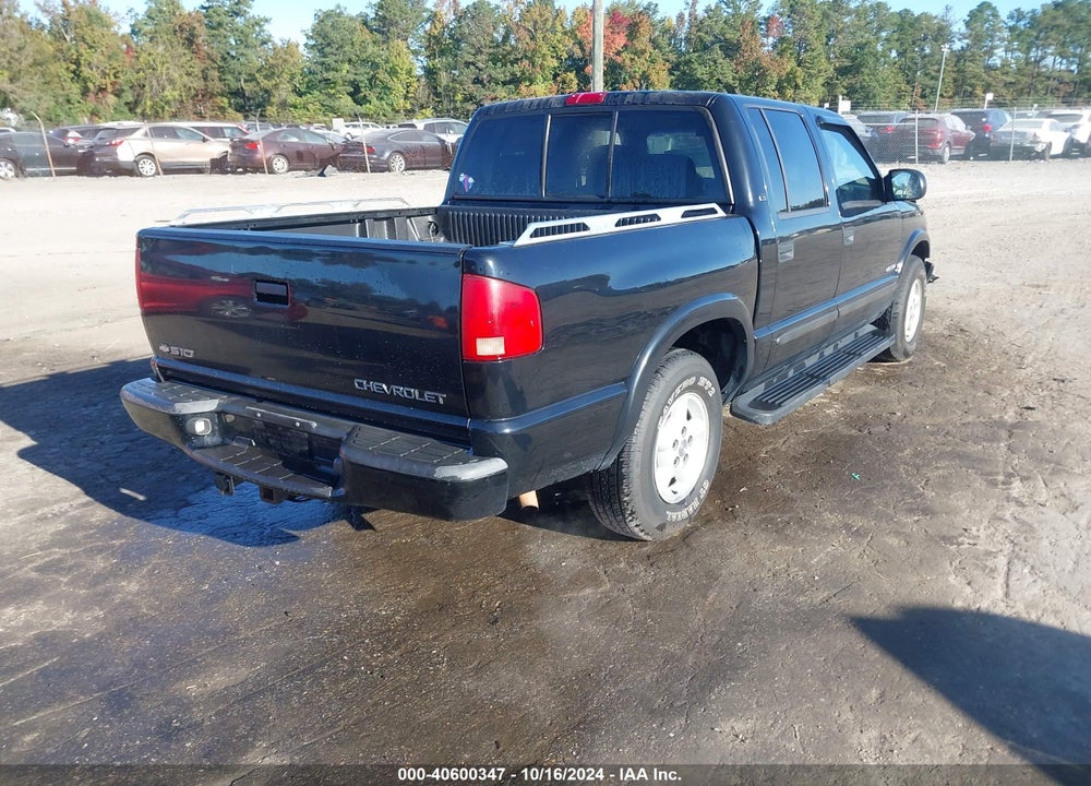 2003 CHEVROLET S-10 LS VIN: 1GCDT13X53K137743