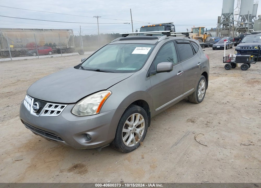 2013 NISSAN ROGUE SV W/SL PKG VIN: JN8AS5MV6DW654820